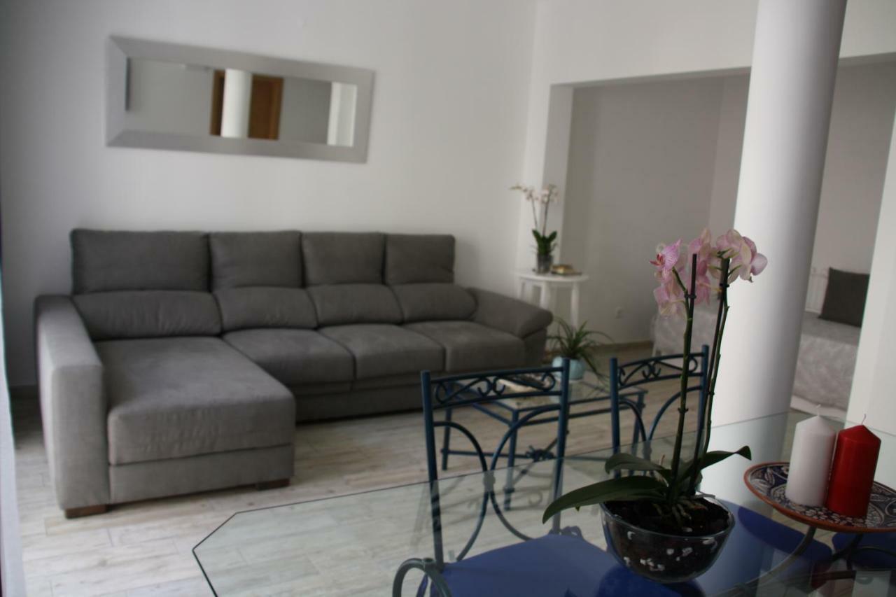 House Of Orchids With Patio Apartment วีลาเรอัลเดซานโตอันโตนิโอ ภายนอก รูปภาพ